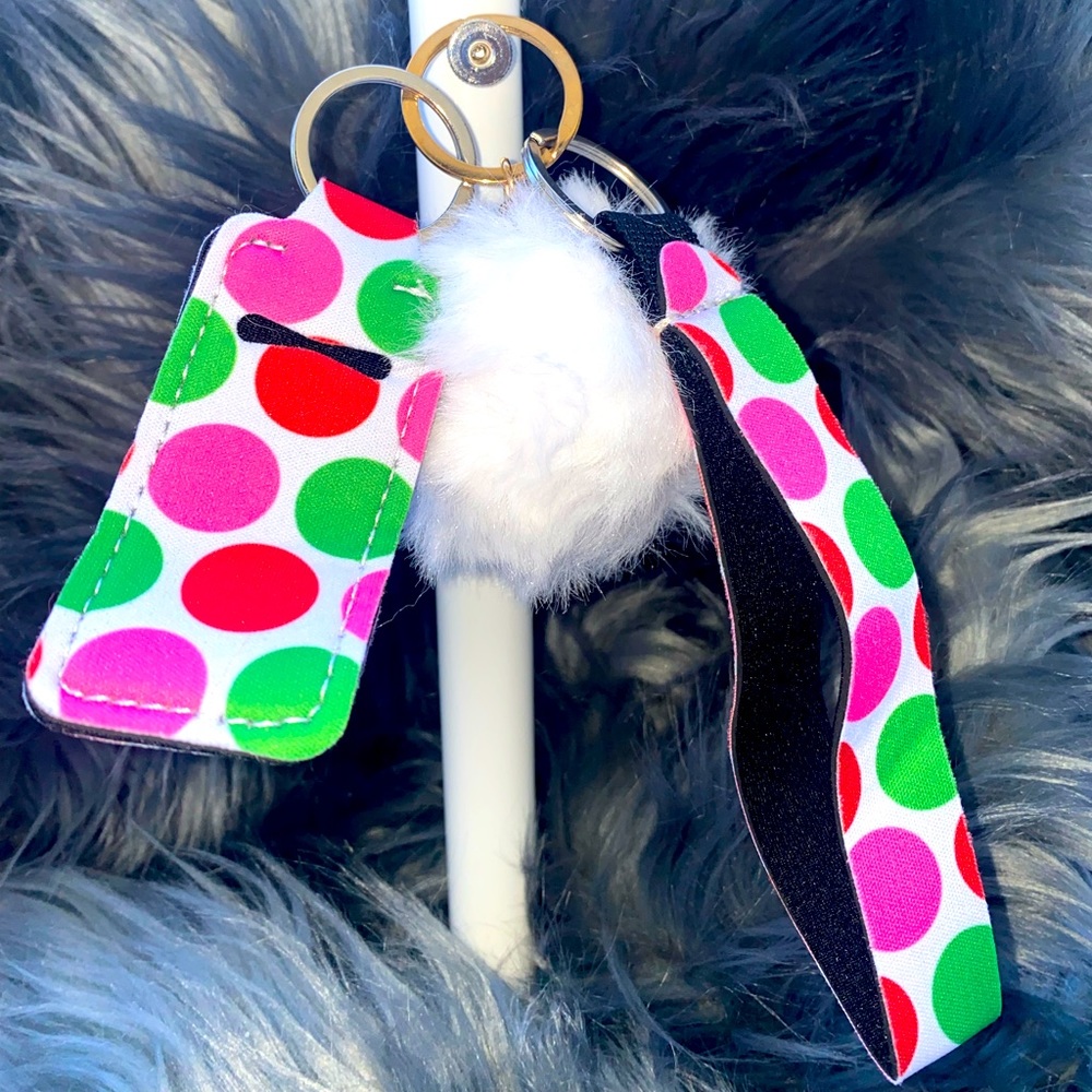 White polkadot pattern wristlet with Chapstick holder